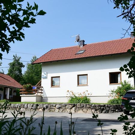 Guest House Family Dukic 라코비카 외부 사진